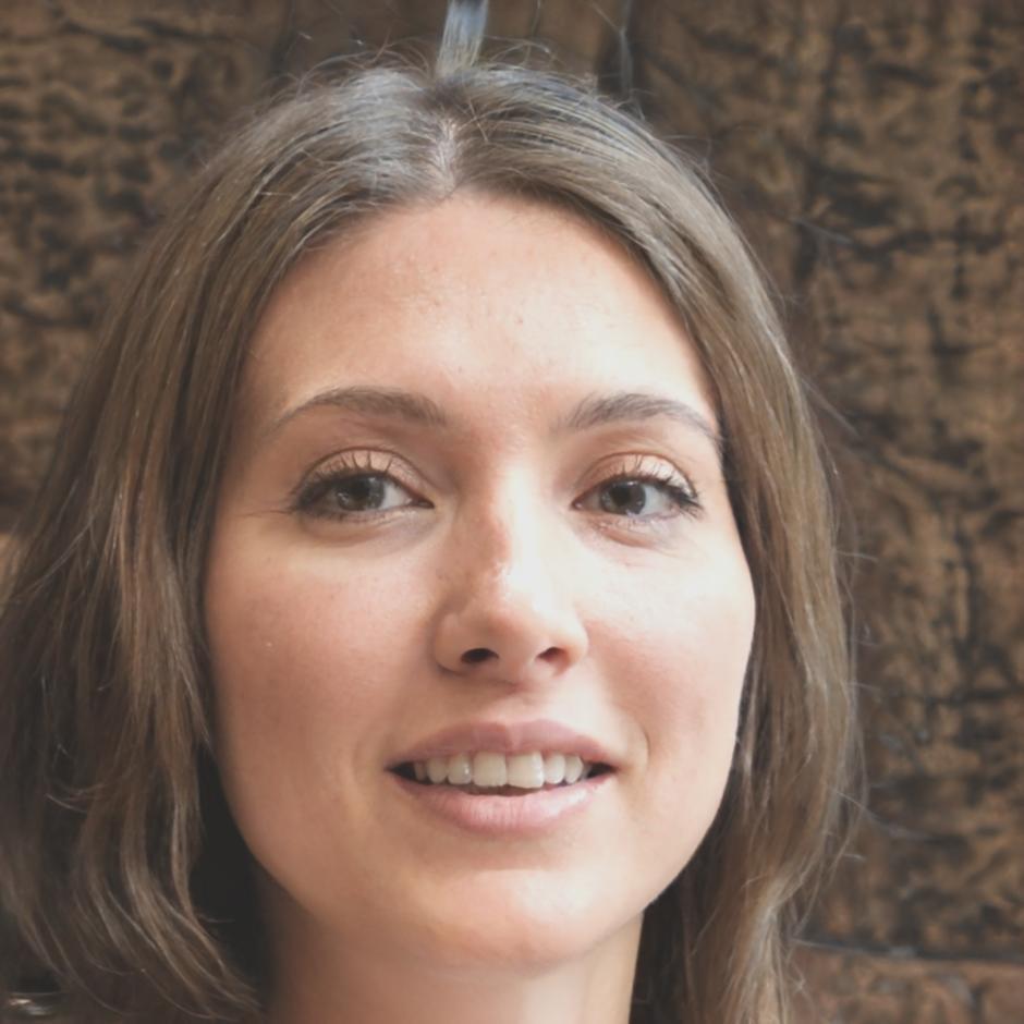 Sarah Mitchell - Financial Planning Graduate